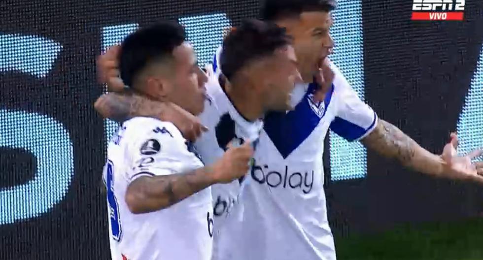 Goal by Lucas Janson for Vélez's 1-0 win over Talleres in the 2022 Libertadores Cup.