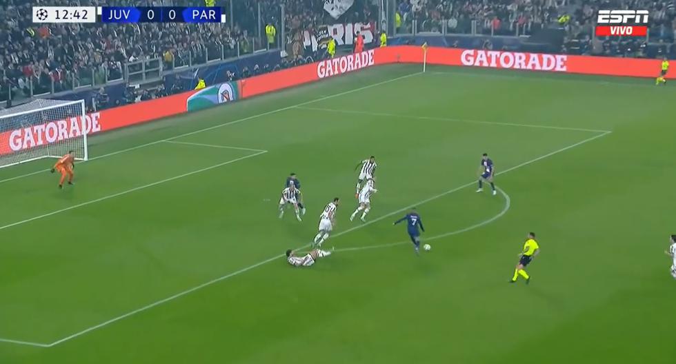 La magia de Mbappé: dejó a dos rivales en el camino y anotó el 1-0 de PSG vs. Juventus 