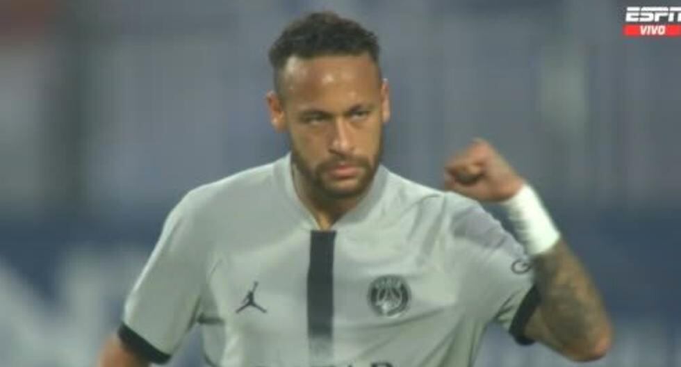 Neymar marcó el primer gol del PSG de la temporada y lo hizo ante Clermont 