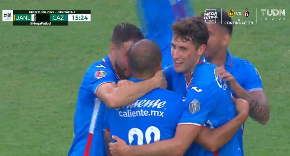 Gol de Rafael Baca para el 1-0 de Cruz Azul sobre Tigres por la Liga MX