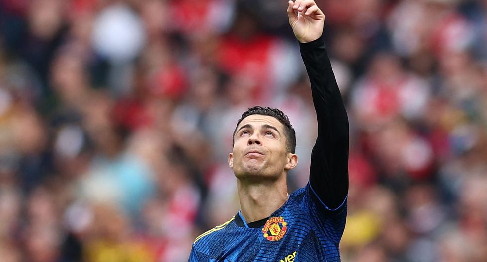 Cristiano Ronaldo volverá a jugar un partido con Manchester United, confirmó su DT