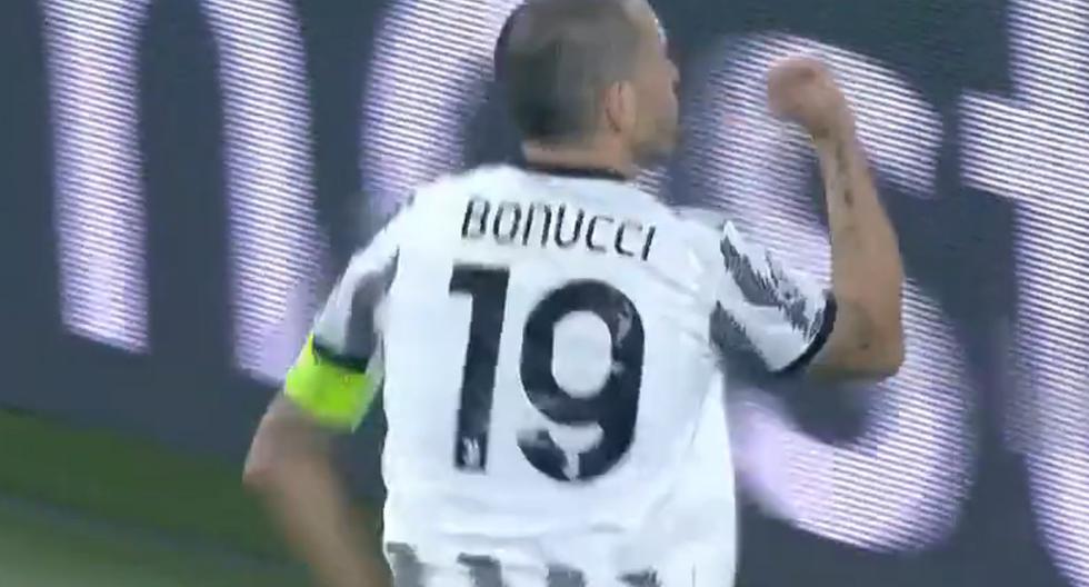 With Cuadrado's assistance: Bonucci scores the 1-1 in Juventus vs. PSG.