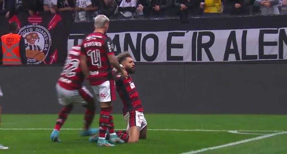 Gabigol's amazing goal: the skill to score Flamengo's 2-0 against Corinthians in the Libertadores Cup.
