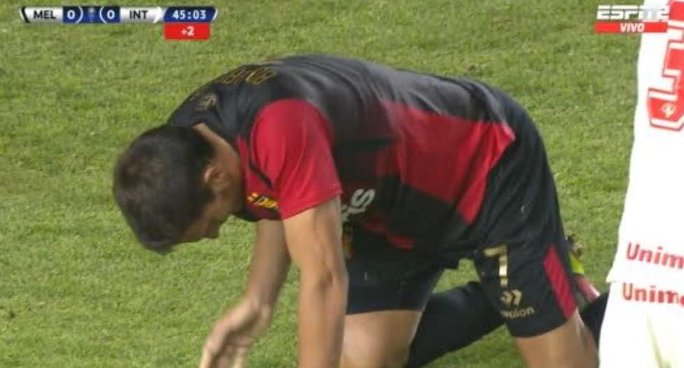 Cristian Bordacahar tuvo un cabezazo que chocó en el travesaño en el Melgar vs. Inter 