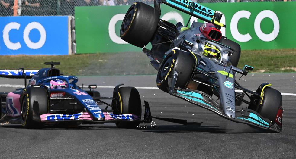 Hamilton chocó con Fernando Alonso y el piloto español no dudó en mostrar su molestia