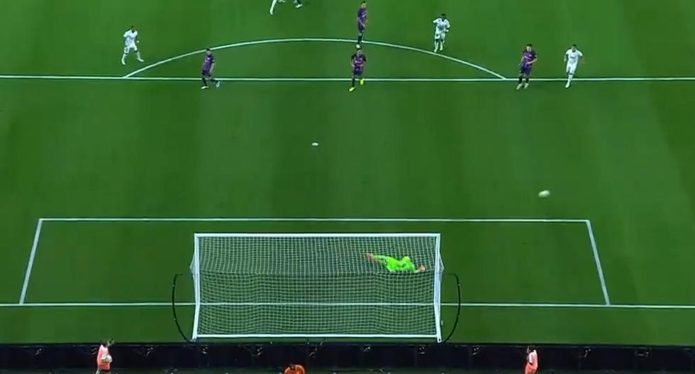 Valverde tuvo la primera oportunidad de gol del Real Madrid vs. Barcelona, pero chocó en el travesaño 