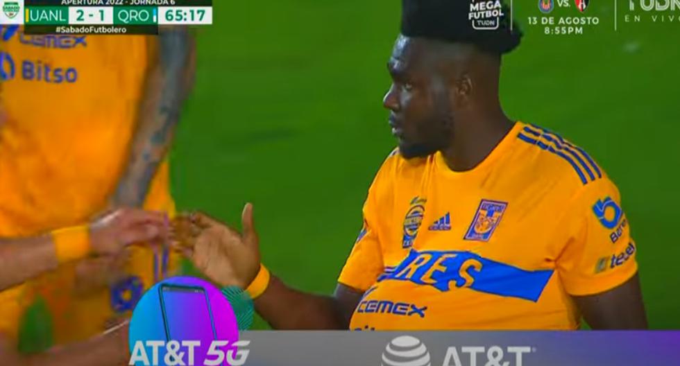 Jordy Caicedo's bad luck: the player scores his first goal, but was expelled five minutes later.