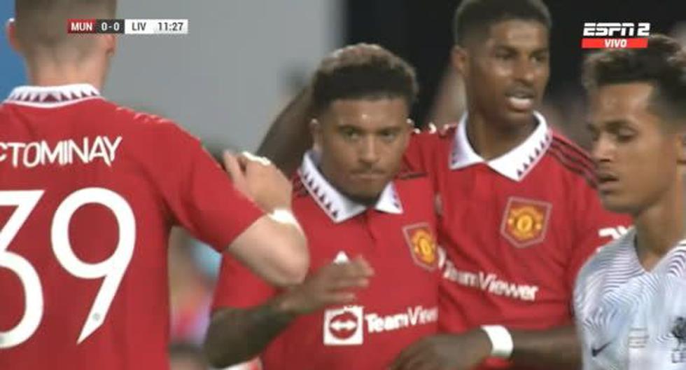 Manchester United vs. Liverpool: gol de Jadon Sancho para el 1-0 de los ‘Red devils’ 