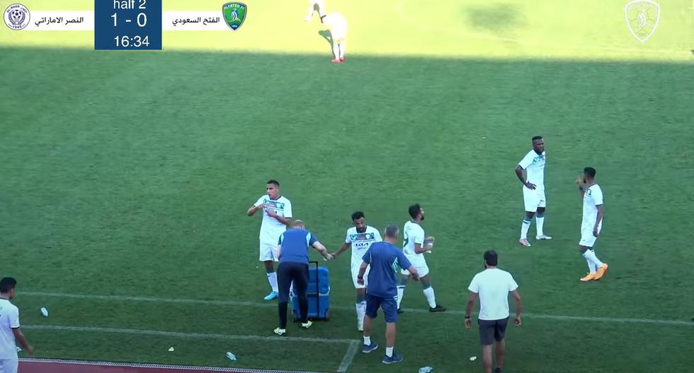 Alex Valera jugó amistoso con Al-Fateh: el goleador tuvo minutos en la pretemporada
