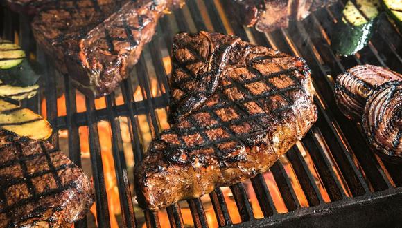 Las mejores carnes de res en el mercado son las americanas y argentinas. Una carne de calidad puede costar ente 90 y 110 soles el kilo. (Foto: Inpelsa)