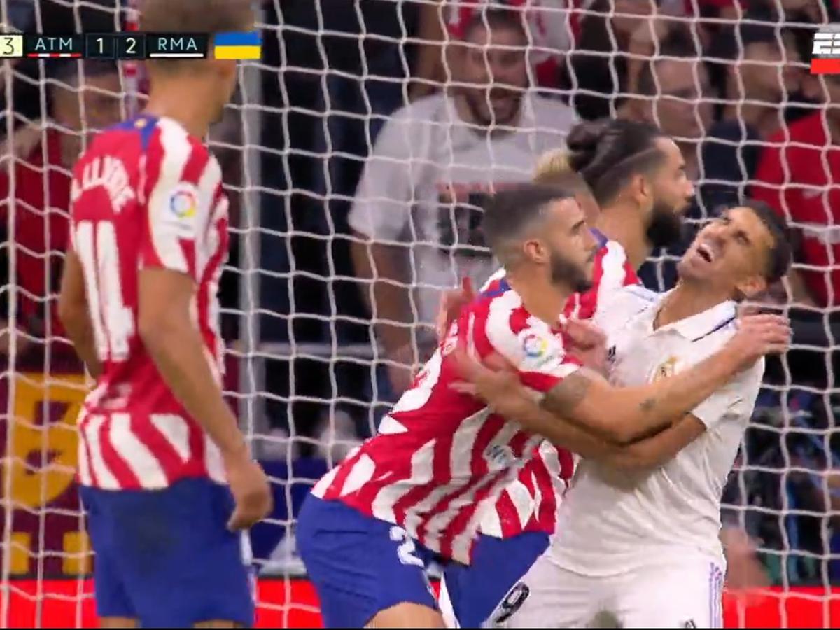 Atlético Madrid Real Madrid: Mario Hermoso recibe tarjeta roja por dos faltas en poco tiempo | fútbol español | video | rmmd | DEPORTES | TROME