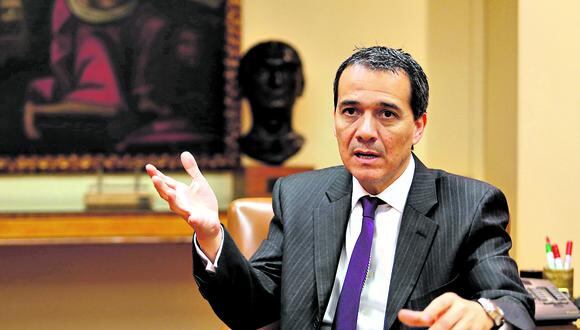 Exministro de Economía y Finanzas, Alonso Segura.