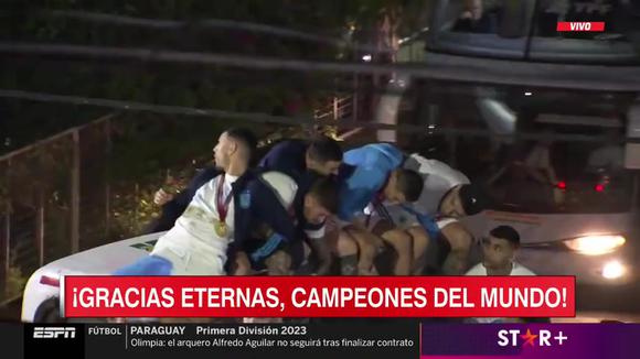 Jugadores viven momento de peligro durante recibimiento en Buenos Aires (ESPN)