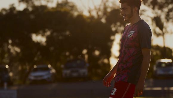 Josh Cavallo es un jugador australiano de 21 años que milita en el Adelaide United. (Foto: Twitter)