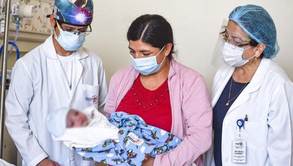 Áncash: Tras una cirugía compleja al corazón. médicos del Instituto Nacional de Salud del Niño (INSN) de San Borja lograron salvar la vida a un bebé de 20 días de nacido. (Foto: INSN San Borja)