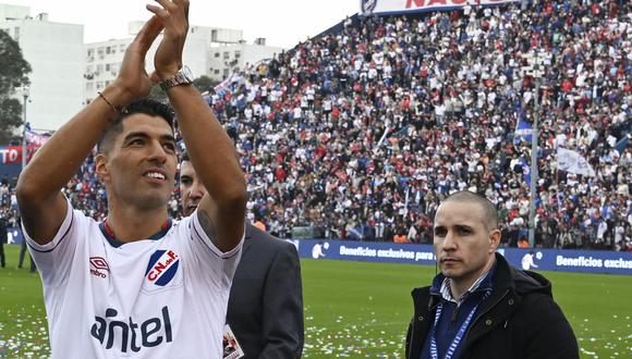 Luis Suárez fue presentado oficialmente como nuevo jugador del Nacional. Foto: AFP.