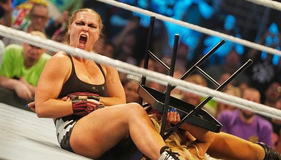 Bella y peligrosa. Ronda Rousey se impone a Charlotte y conquista el título en WrestleMania Backlash. (WWE)