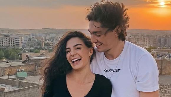 Cedi Osma tuvo un lindo gesto con su novia, la actriz Ebru Şahin (Foto: Ebru Şahin/Instagram)