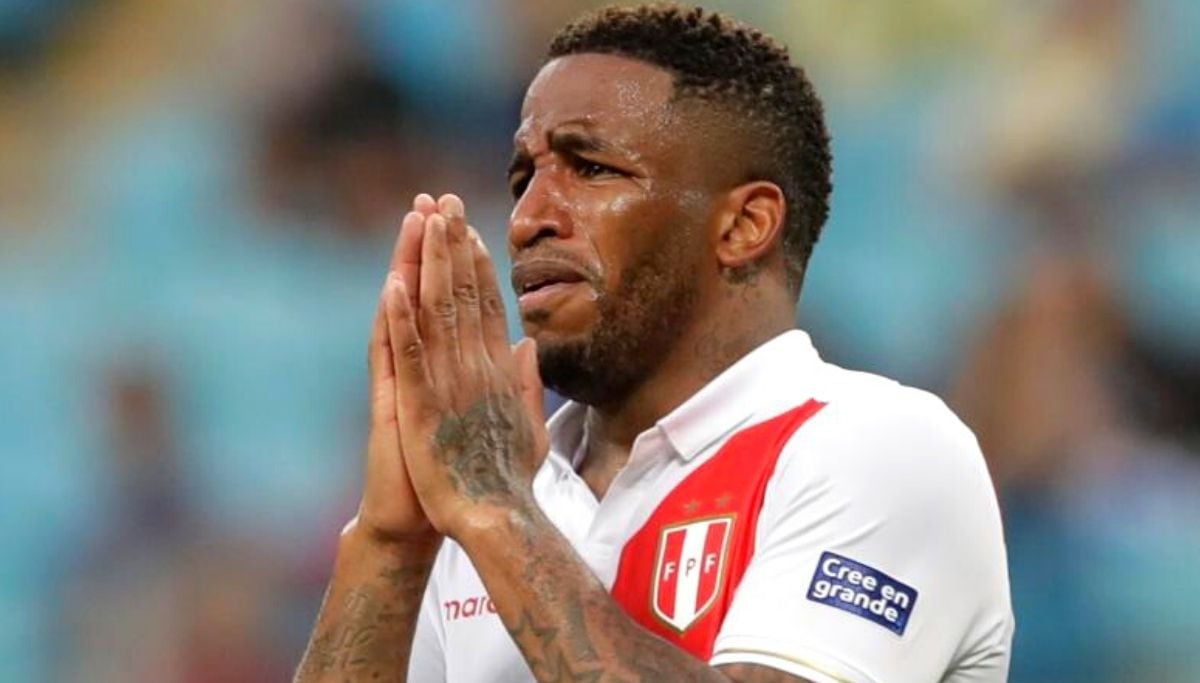Jefferson Farfán received results of his last test to rule out COVID-19