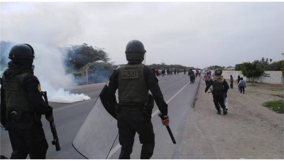 Lambayeque: PNP repelió con bombas lacrimógenas a trabajadores azucareros en protesta | VIDEOS