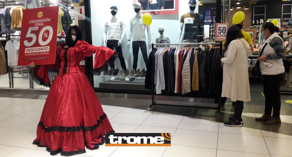 Centros comerciales con ofertas, shows virtuales y concursos por 'Día de la Canción Criolla' y 'Halloween'. (Foto: Isabel Medina / Trome)