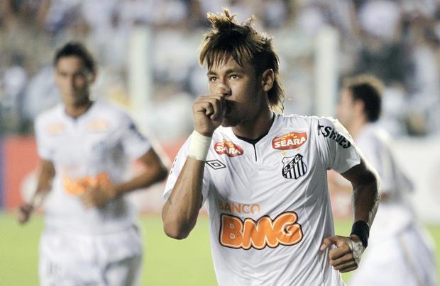 Neymar en su época de Santos (Foto: EFE)