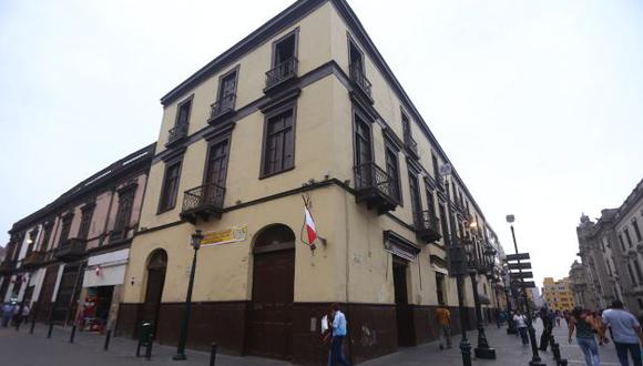 El Bar Cordano se ubica en la primera planta de lo que era el hotel Comercio