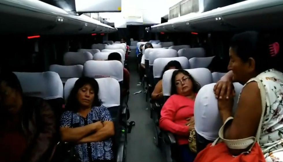 Asaltan a 50 pasajeros en bus en La Libertad