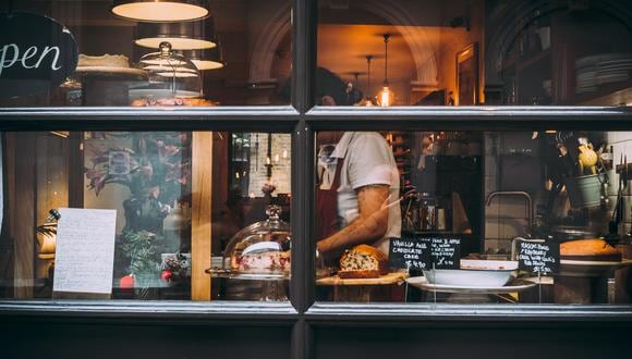 El éxito de un restaurante radica en el control de costos y llevarlos adecuadamente para obtener una rentabilidad adecuada. Foto: Pexels.