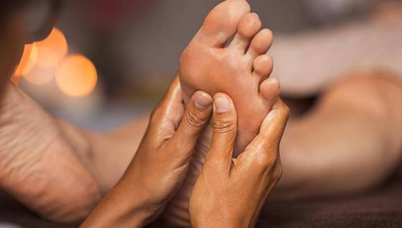 Los masajes en los pies refuerzan el sistema inmunológico y ayudan a combatir la depresión y ansiedad.
