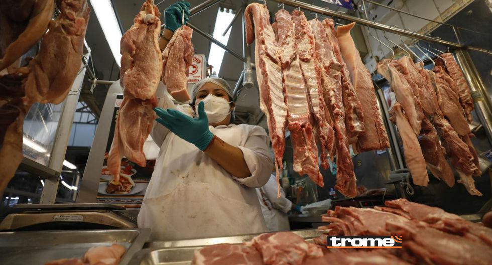 La carne de cerdo es nutritiva y práctica de preparar. Su precio varía según los cortes. Porcicultores indican que el sello 'Come cerdo come sano' da respaldo de su calidad. (Foto: César Bueno / Trome)