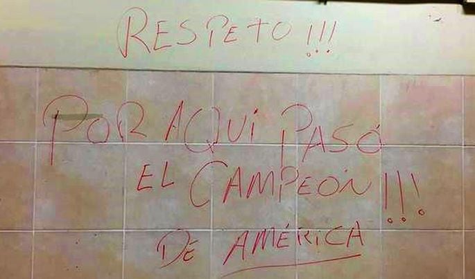 Selección chilena dejó un mensaje contundente luego de vencer 4-3 a Perú en el Estadio Nacional. Foto: Twitter.