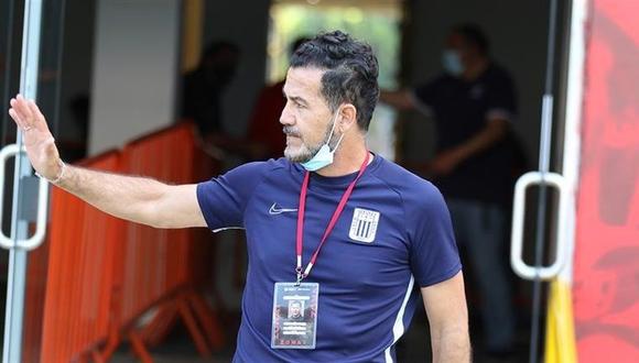 Daniel Ahmed dirigió Alianza Lima tras la salida de Mario Salas. (Foto: Liga 1)