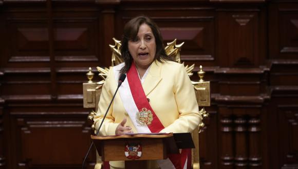 Dina Boluarte juró como presidenta del Perú en reemplazo del vacado Pedro Castillo | Fotos Britanie Arroyo. / @photo.gec