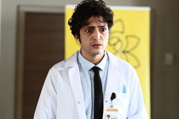 Taner Ölmez como Ali Vefa en "Mucize Doktor". (Foto: MF Yapim)