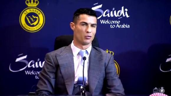 El blooper de Cristiano Ronaldo en su presentación Al Nassr es tendencia mundial