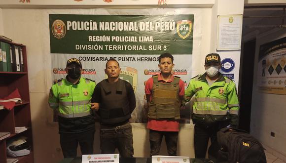 Carlos Alberto Farfán Rodríguez (41) y Adán Josué Torres Moreno (19), asaltaban con cuchillos 'matachanchos'. (foto: TROME)