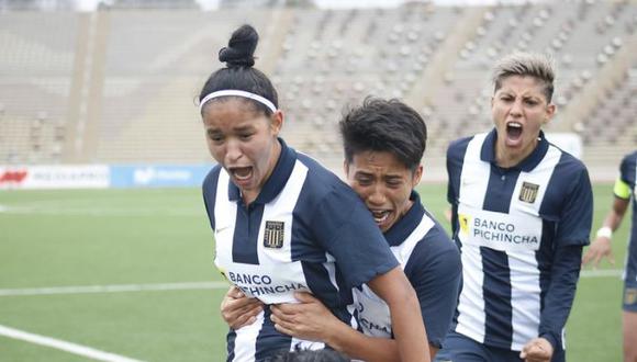 Alianza Lima venció 1-0 a Universitario y consiguió por primera vez el título de la Liga Femenina