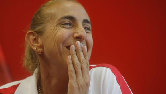En 2015, la entrenadora Natalia Málaga tildó a la voleibolista Angélica Aquino de llama.