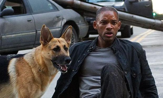 Will Smith as the film's lead "I'm legend" (Photo: Warner Bros.)