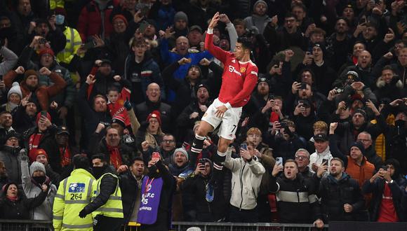 Cristiano Ronaldo anotó un doblete en la victoria del Manchester United sobre el Arsenal. Foto: AFP.