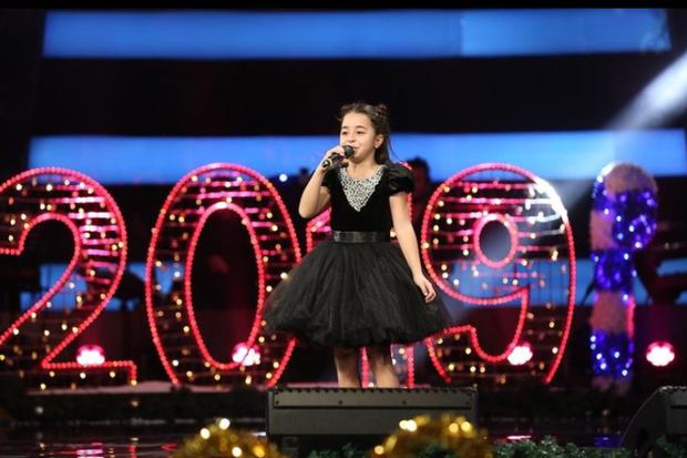 A Beren también le apasiona la música y participó en la edición turca de la competencia de talentos “The Voice” (Foto: Beren Gökyıldız/ Instagram)