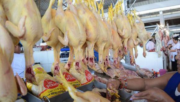 Precio del pollo subió, pese a exoneración de IGV. (Foto: GEC)