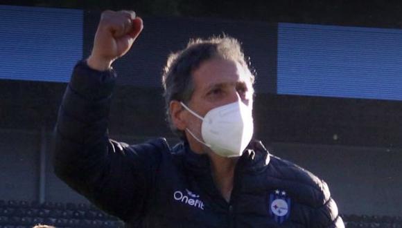 Huachipato de Mario Salas se salvó del descenso directo en Chile. (Foto: Huachipato)