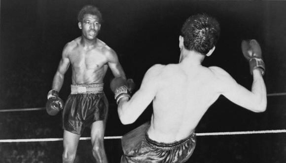 La historia de la fatídica pelea entre Sugar Ray Robinson y Jimmy Doyle, la cual enlutó al boxeo mundial en 1947.