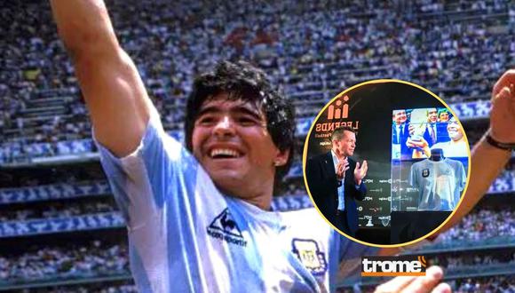 Diego Maradona festeja título mundial con camiseta que ha sido dinada por Matthäus (Foto: Getty Images)