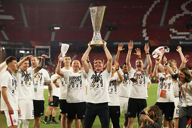 Oliver Glasner llevó al Eintracht Frankfurt al título de la Europa League en 2022. (Foto: Getty)