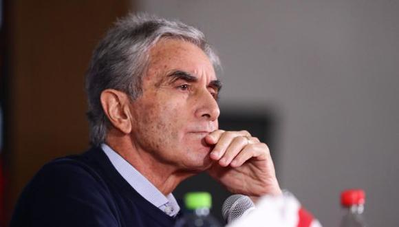 Juan Carlos Oblitas se despidió de su cargo de director deportivo de la selección peruana. Foto: GEC.