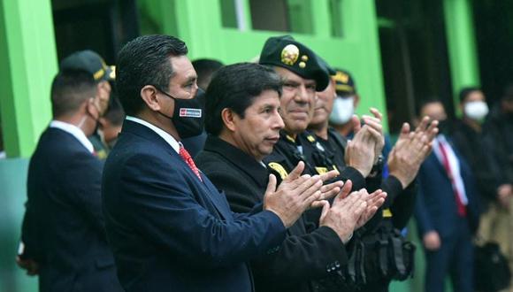 El presidente y el ministro Huerta visitaron al Escuadrón Verde. (Foto: Mininter)