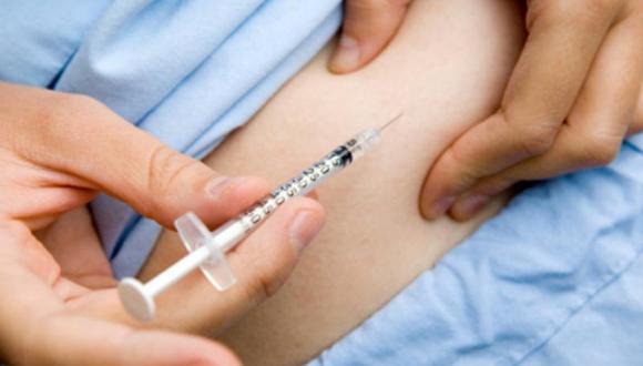La resistencia a la insulina es una condición en la que las células de los músculos, grasa e hígado no responden de manera adecuada.